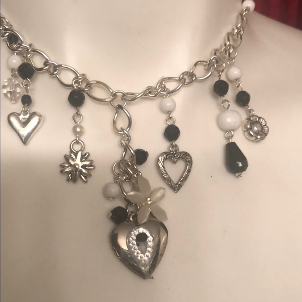 Charm Hearts Choker Necklace
